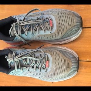HOKA Bondi 6 Size 7